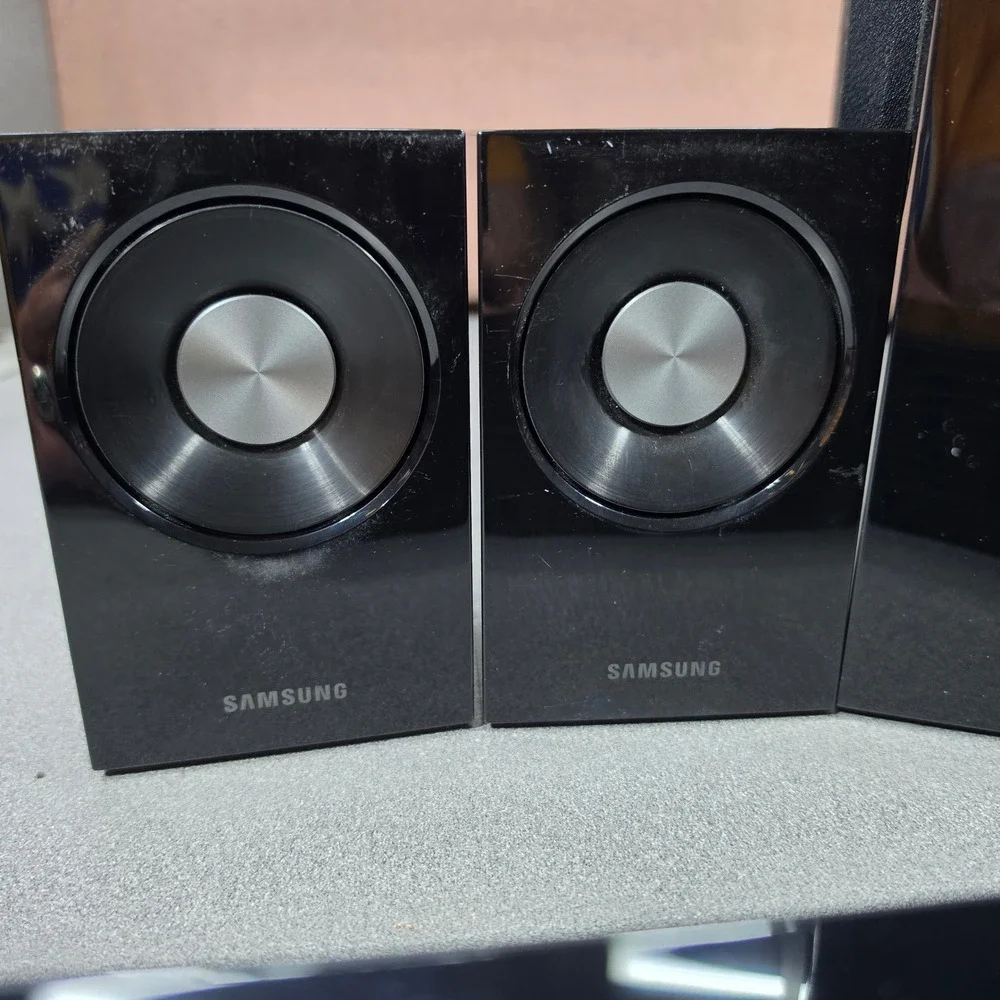 Samsung 5.1 Home Theater Speaker Set PS-DS2 PS-DC1 Excellent Condition